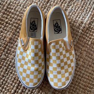 Brand new checkered Vans slip-ons